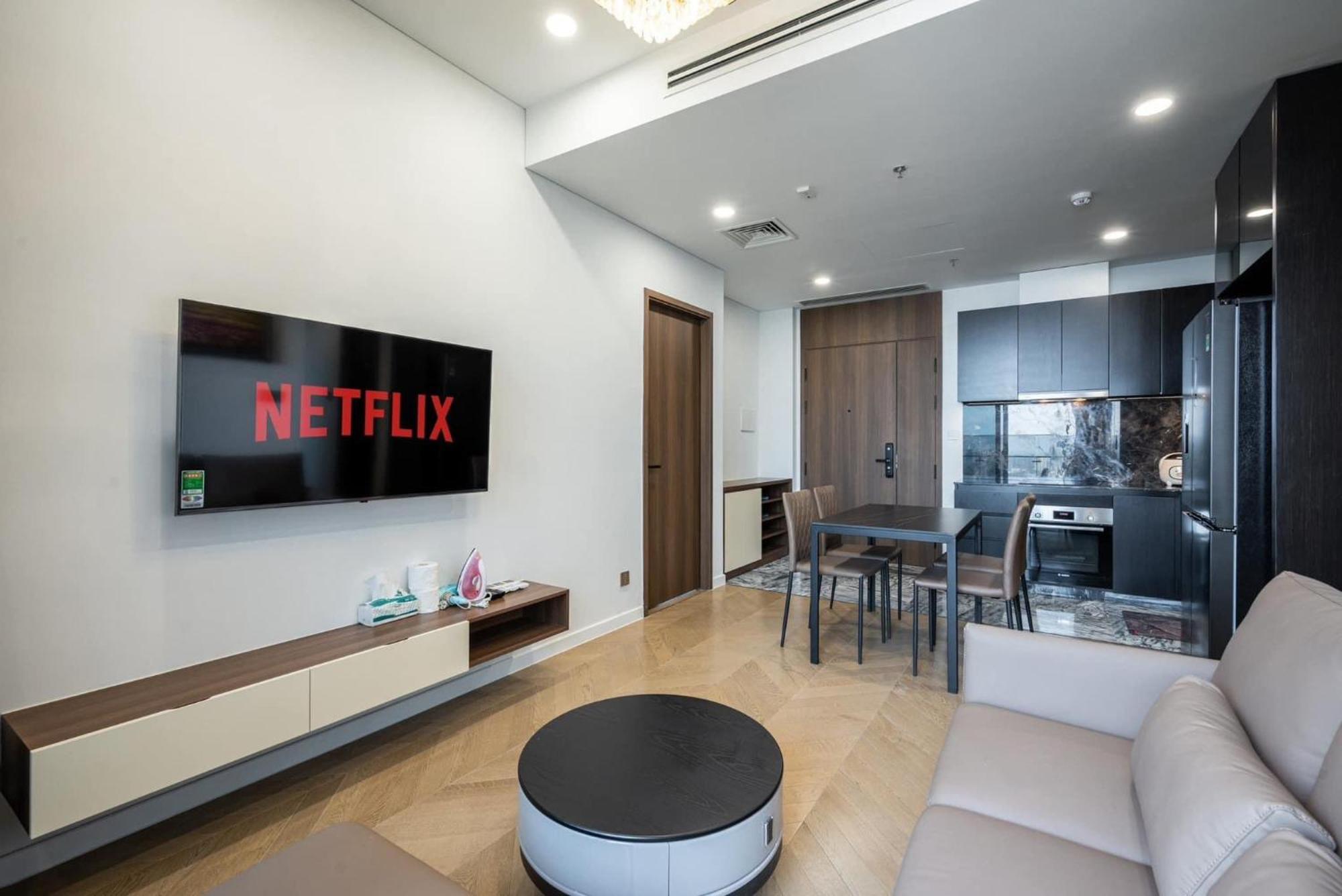 Lumiere Luxury Condotel Aparthotel