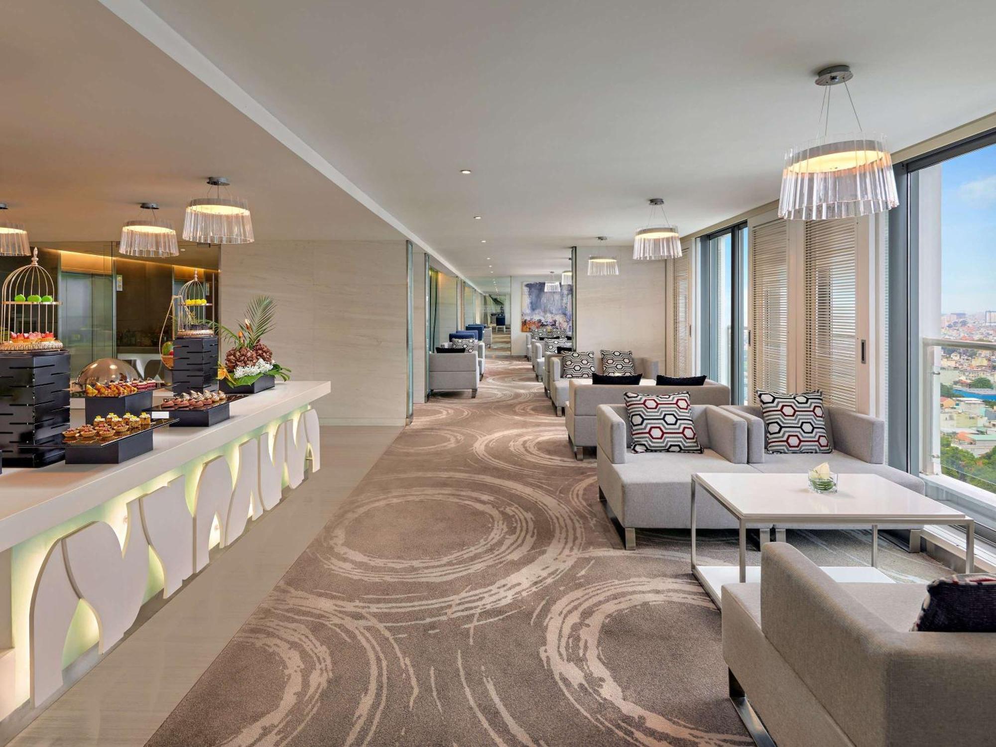 Novotel Sài Gòn Centre Khách sạn 4*