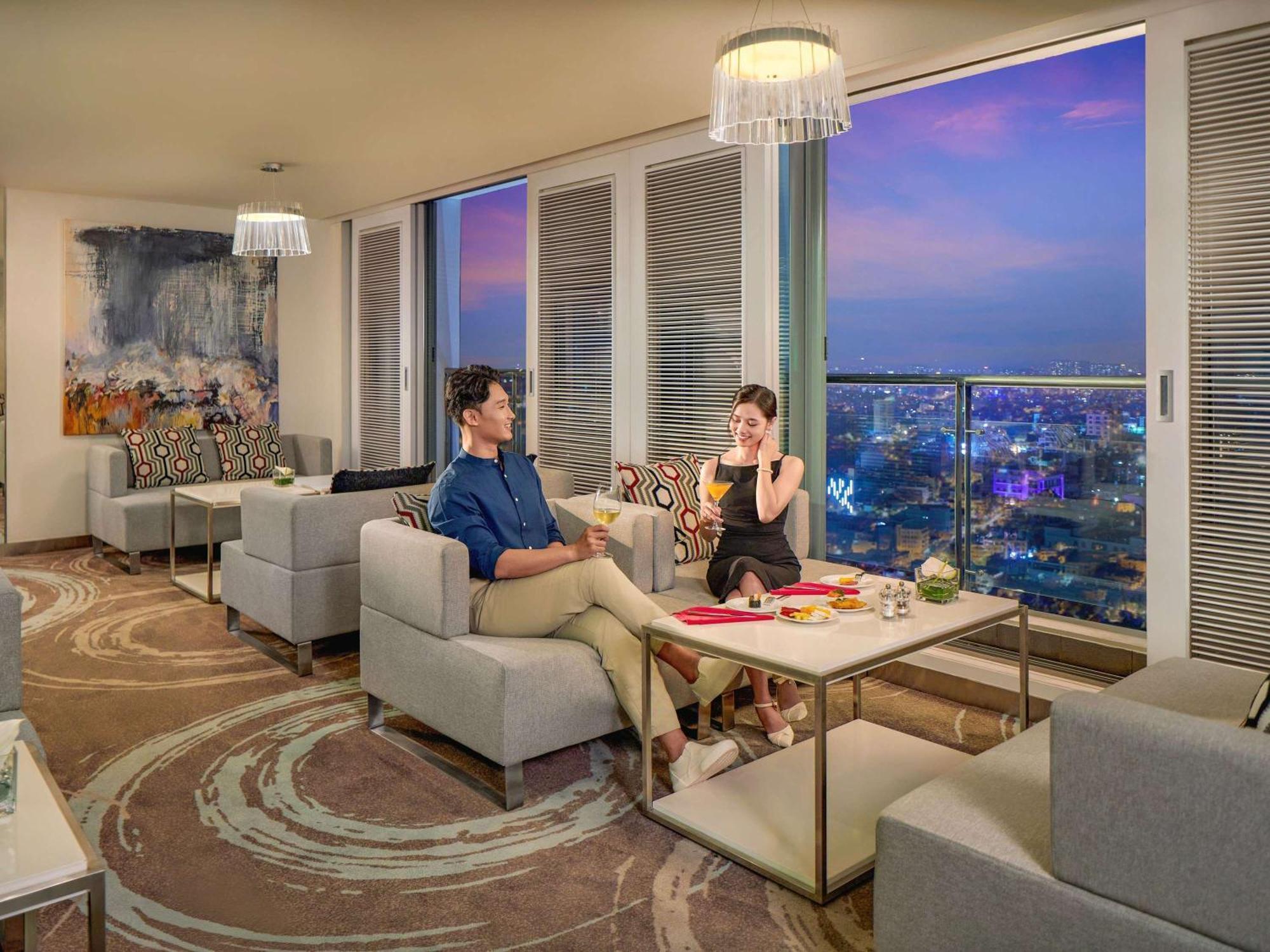 Novotel Sài Gòn Centre 4*
