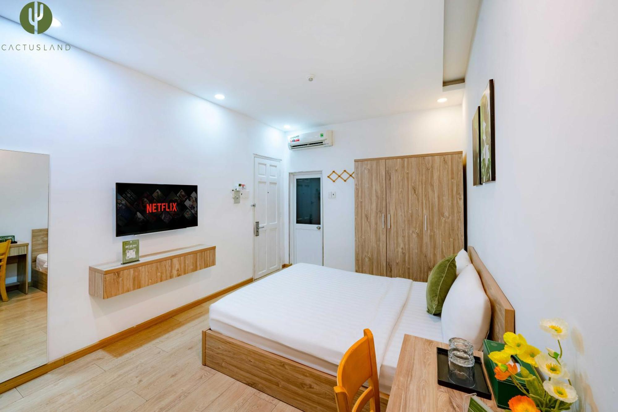 Cactusland & 3* Ho Chi Minh City