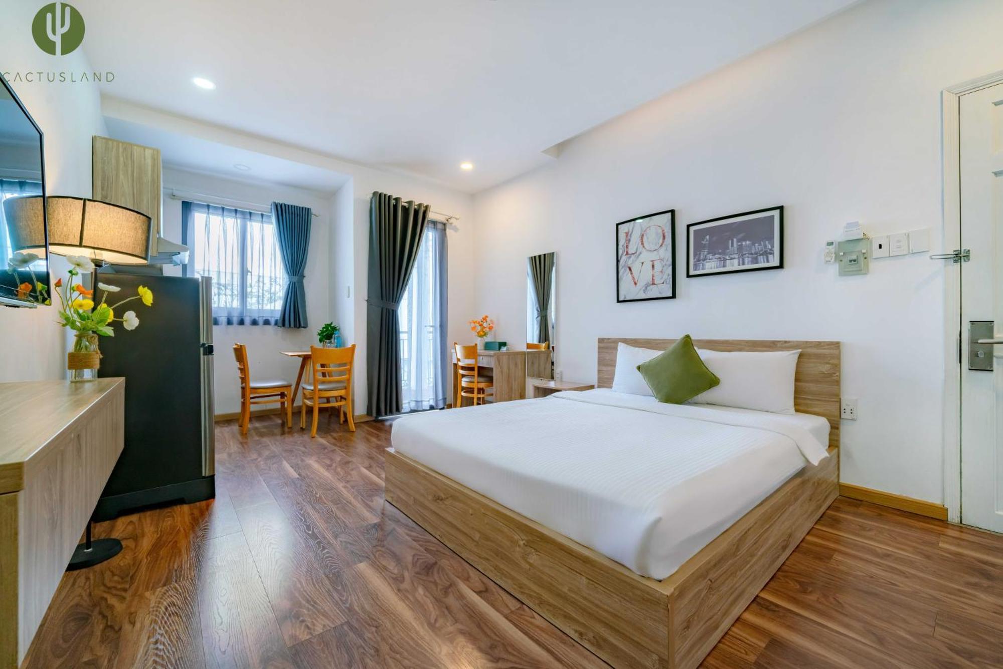 Aparthotel Cactusland &