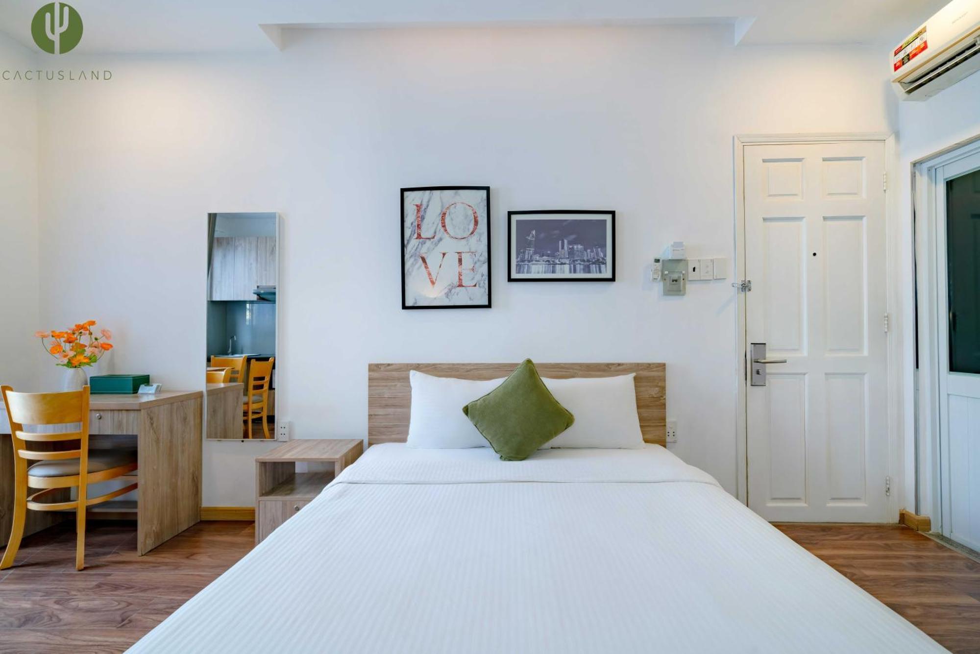 Aparthotel Cactusland & 3*
