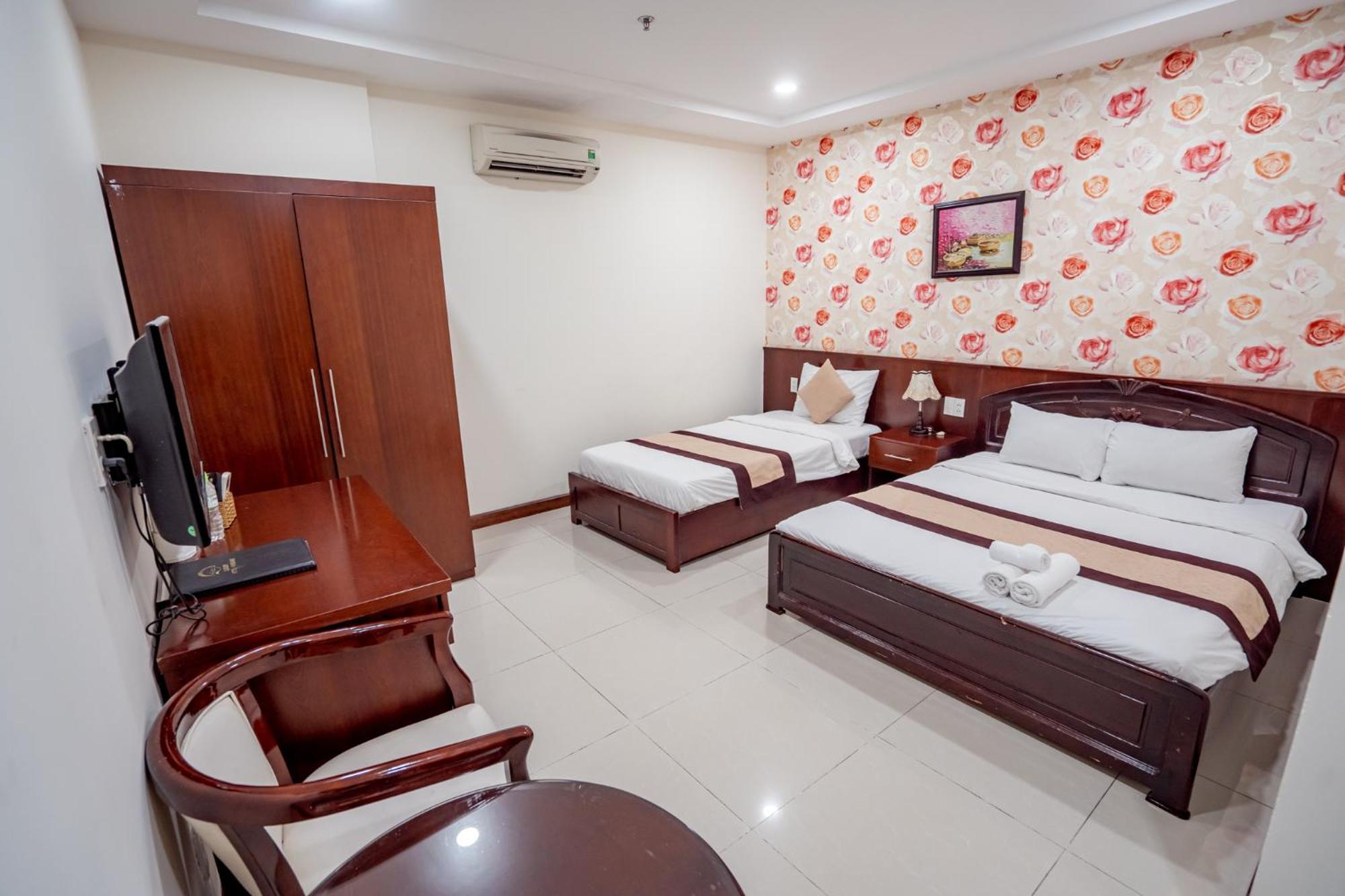 Luxury Hau Giang Hotel