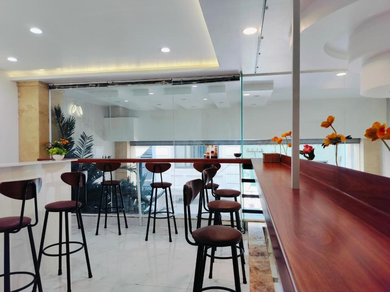 Adventure 3* Ho Chi Minh City
