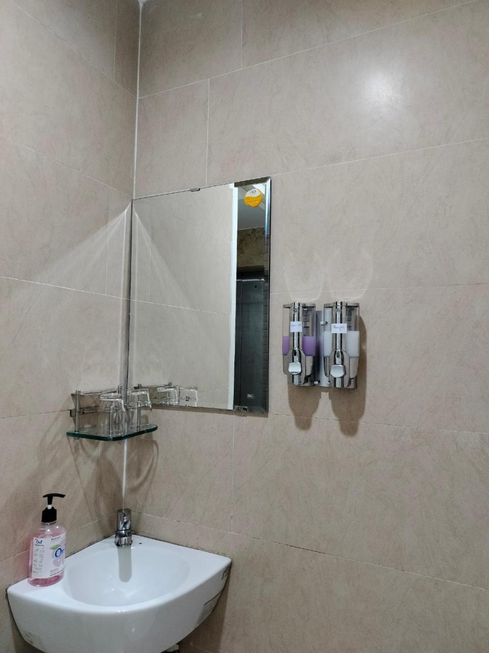 Hotel Adventure Ho Chi Minh City