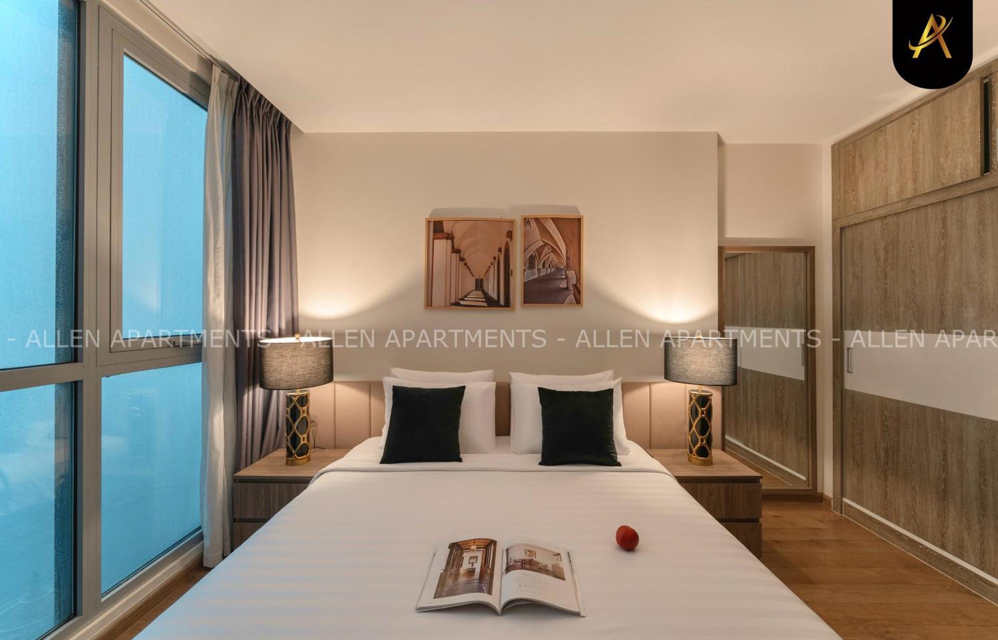 Allen Luxury - Vinhomes Park Bandar Ho Chi Minh