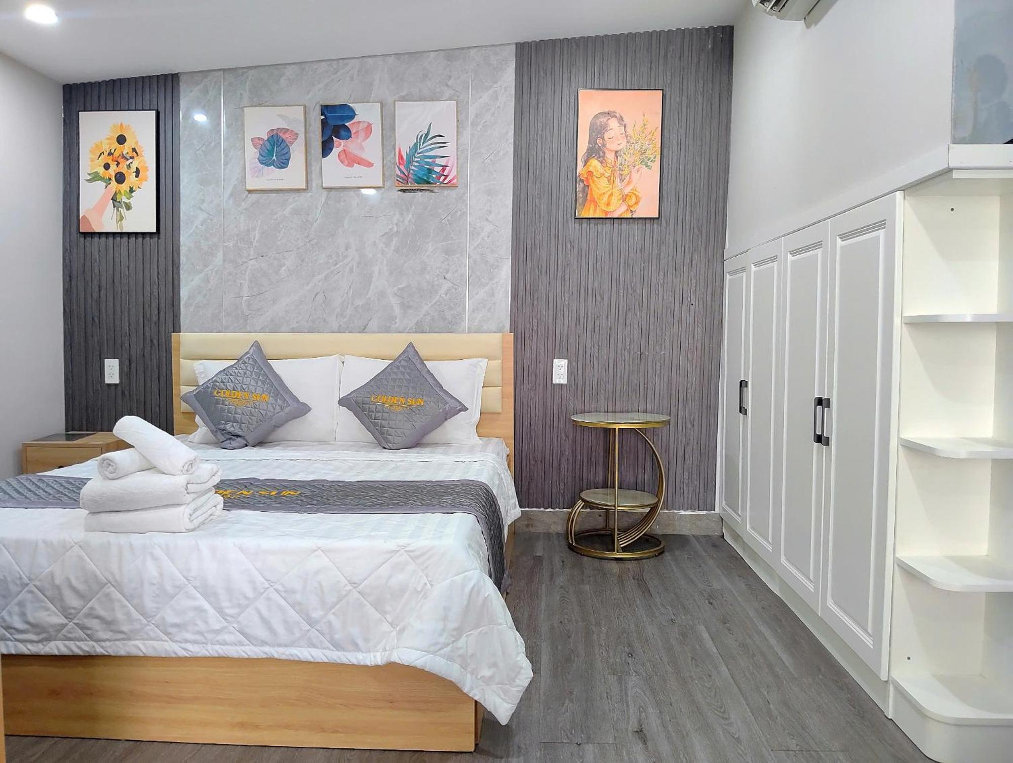 Golden Sun Hotel 2*