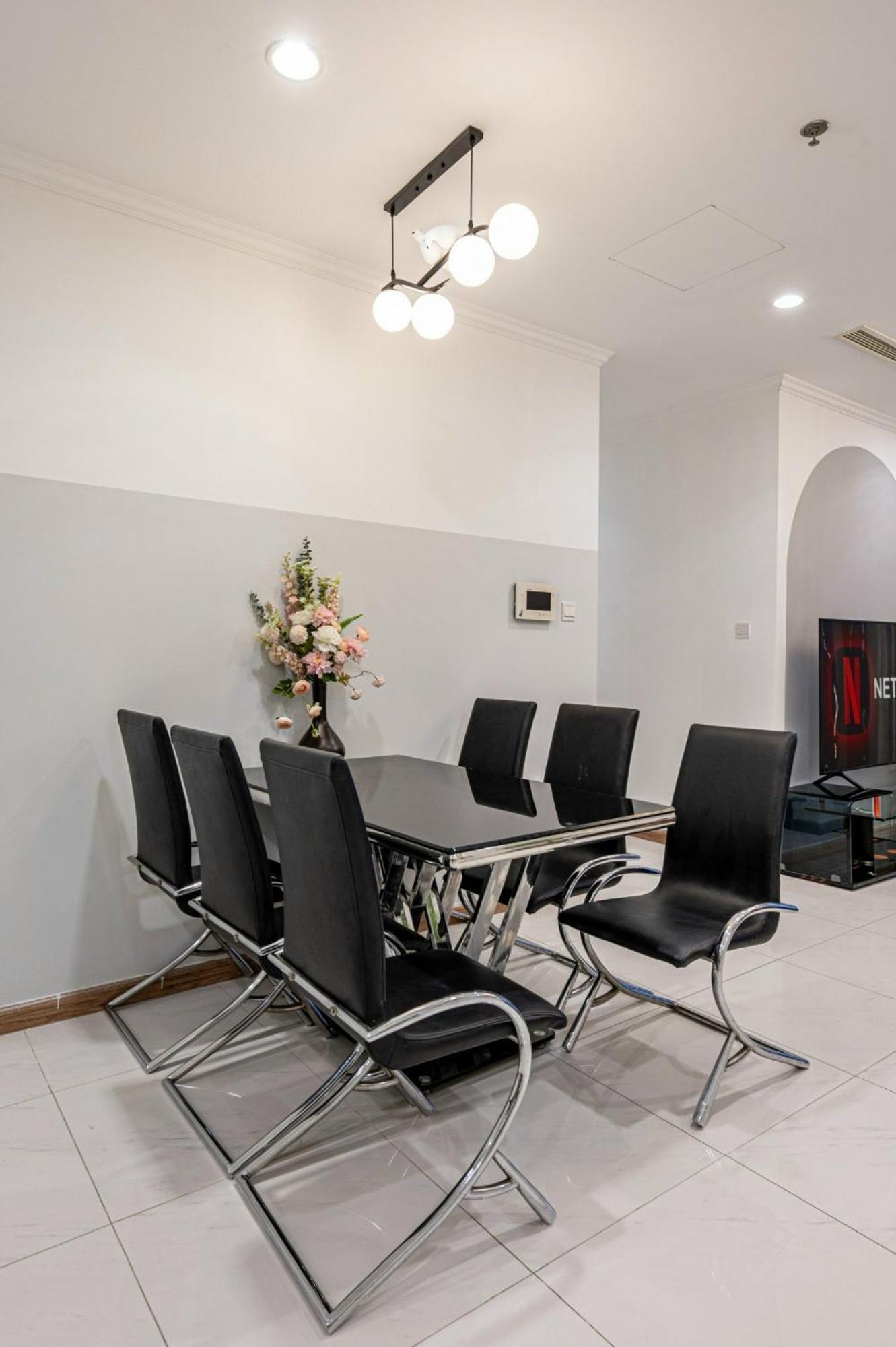 At Landmark - Vinhomes Căn hộ