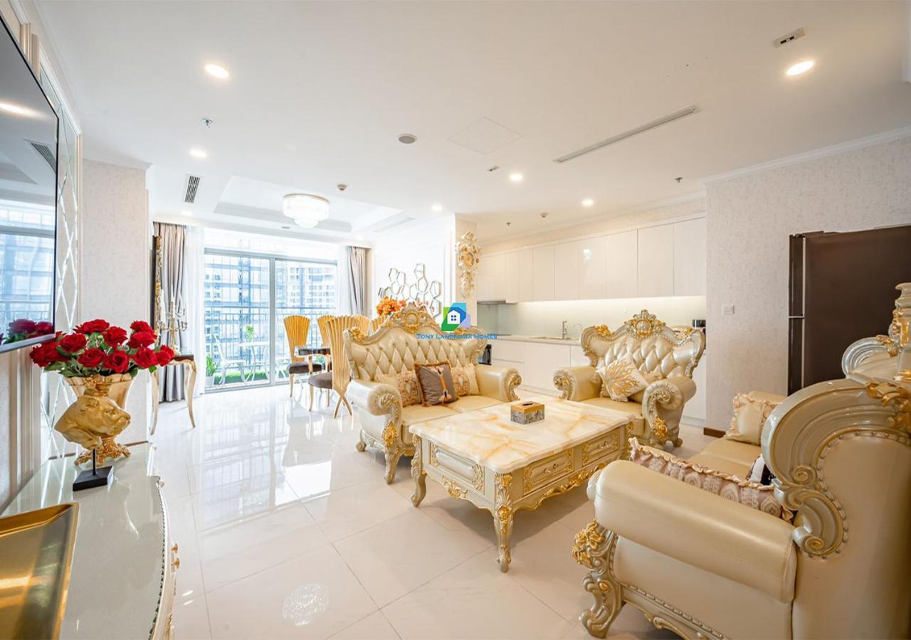 Modern Elegance In Park Apartment Ho Chi Minh City