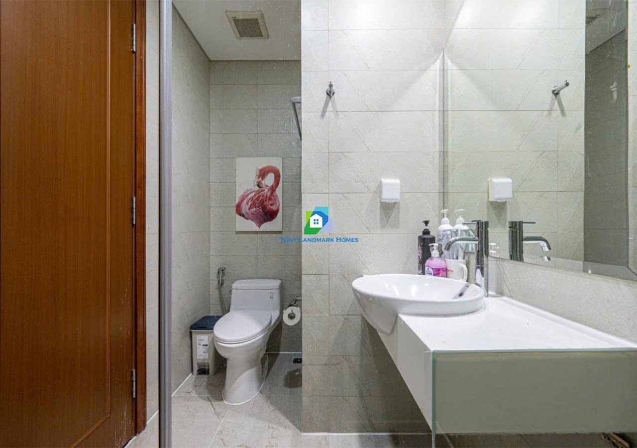 Modern Elegance In Park Ho Chi Minh City