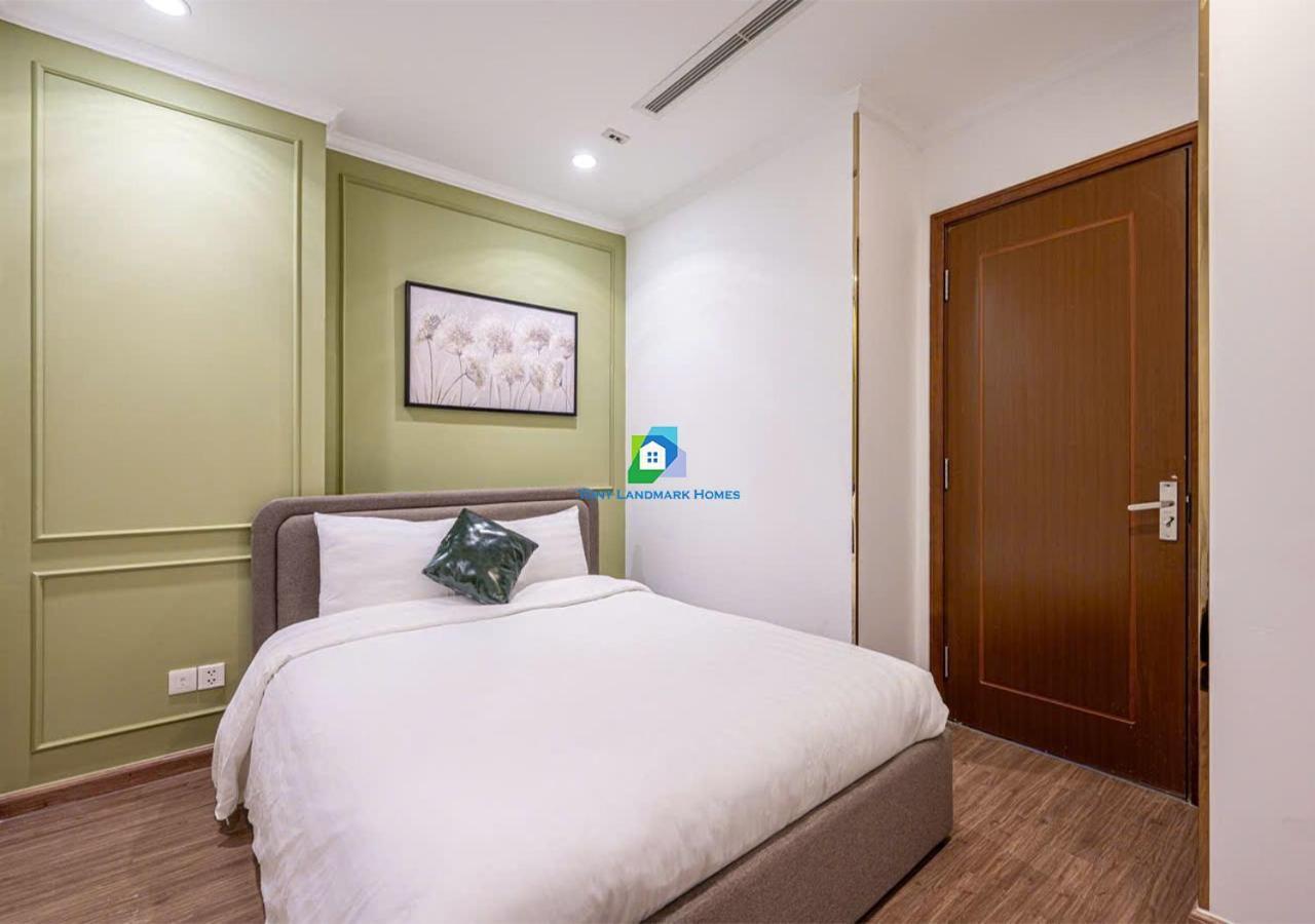Apartment Modern Elegance In Park Ho Chi Minh City