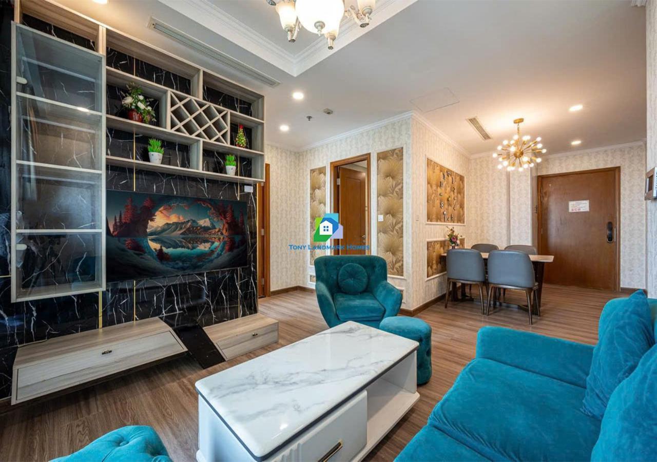 Apartment Modern Elegance In Park Ho Chi Minh City