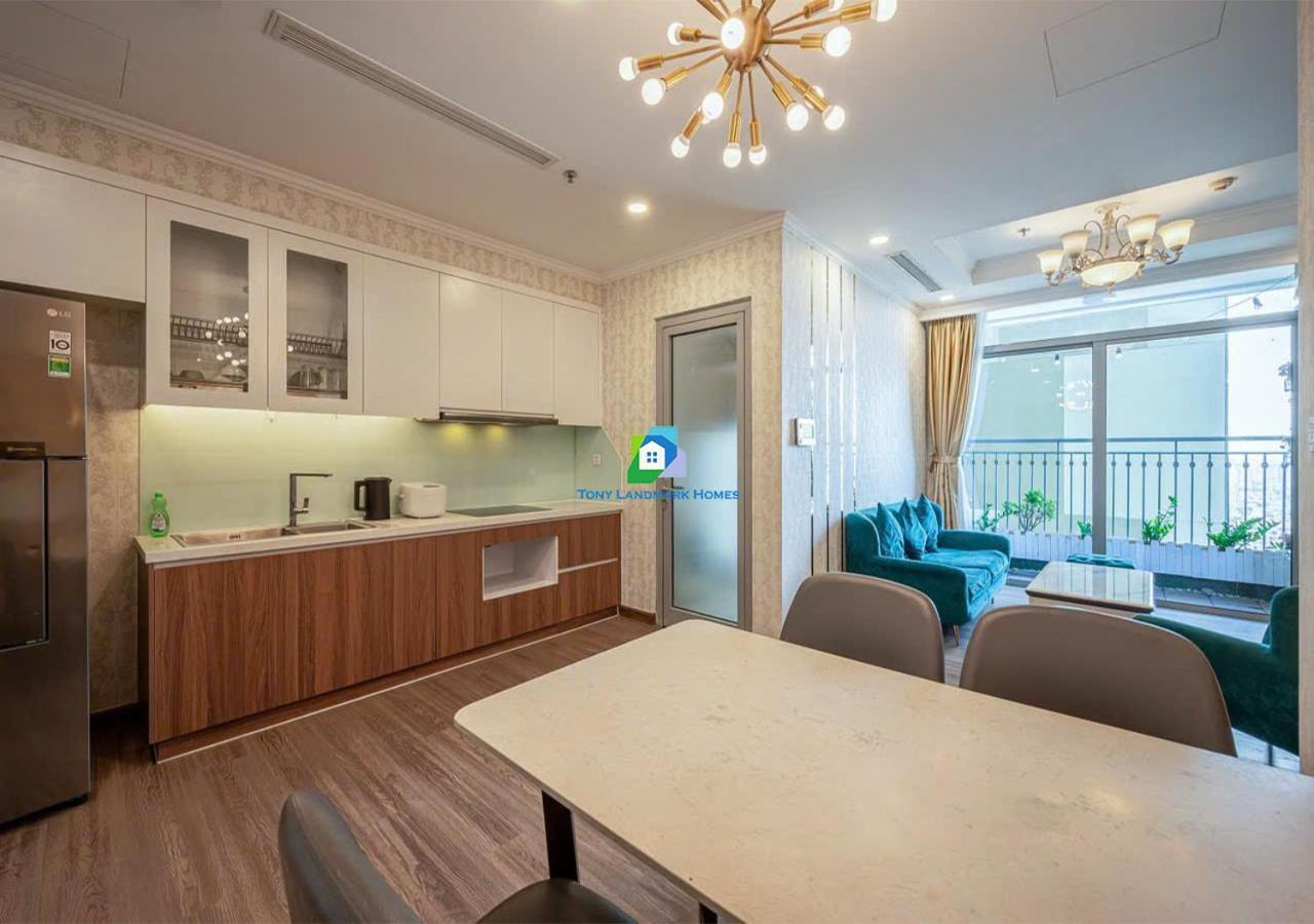 Apartment Modern Elegance In Park