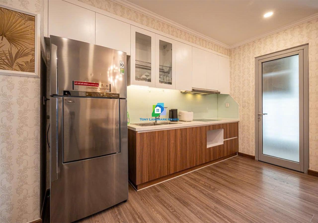 Modern Elegance In Park Apartment Ho Chi Minh City