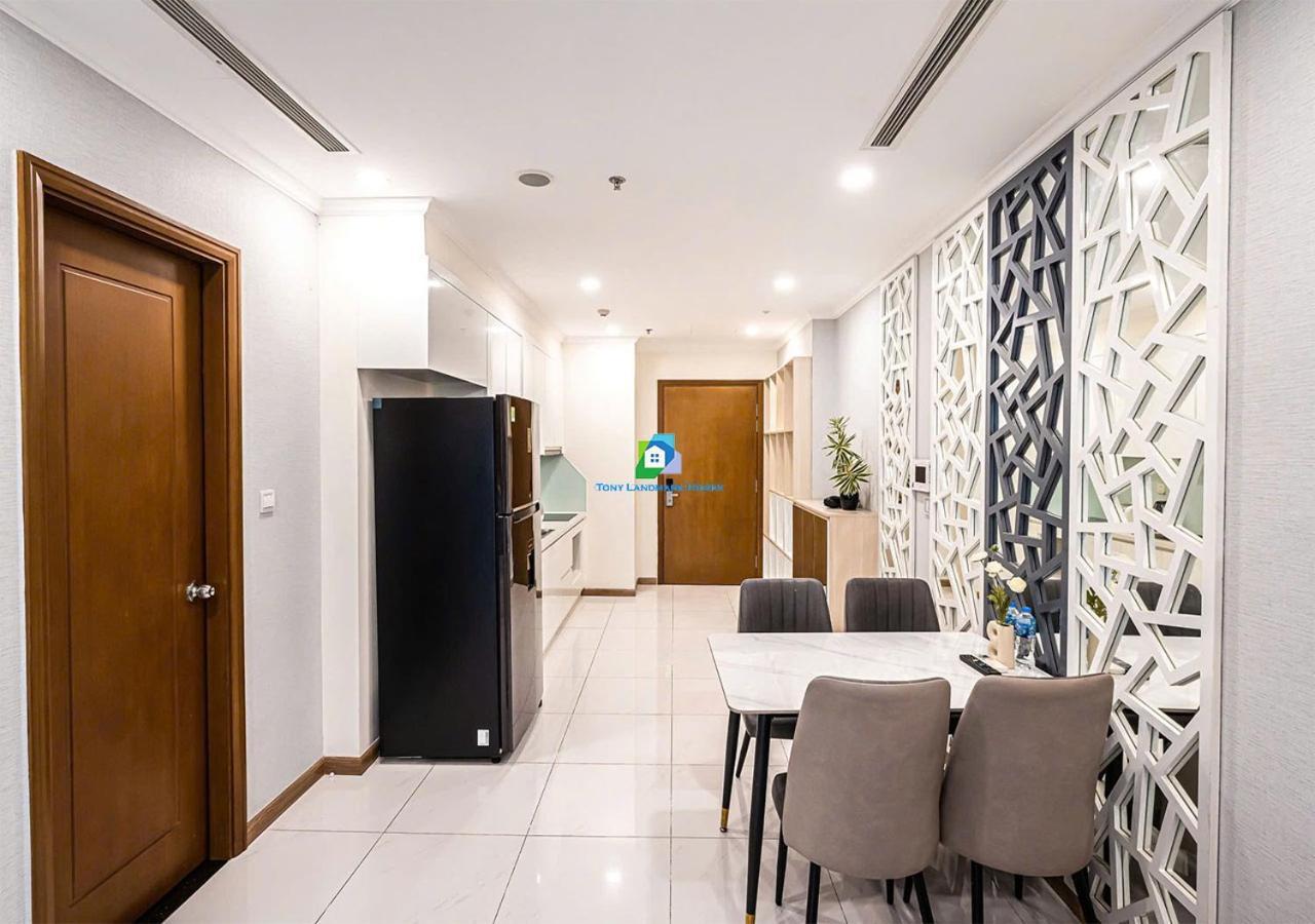 Modern Elegance In Park Ho Chi Minh City