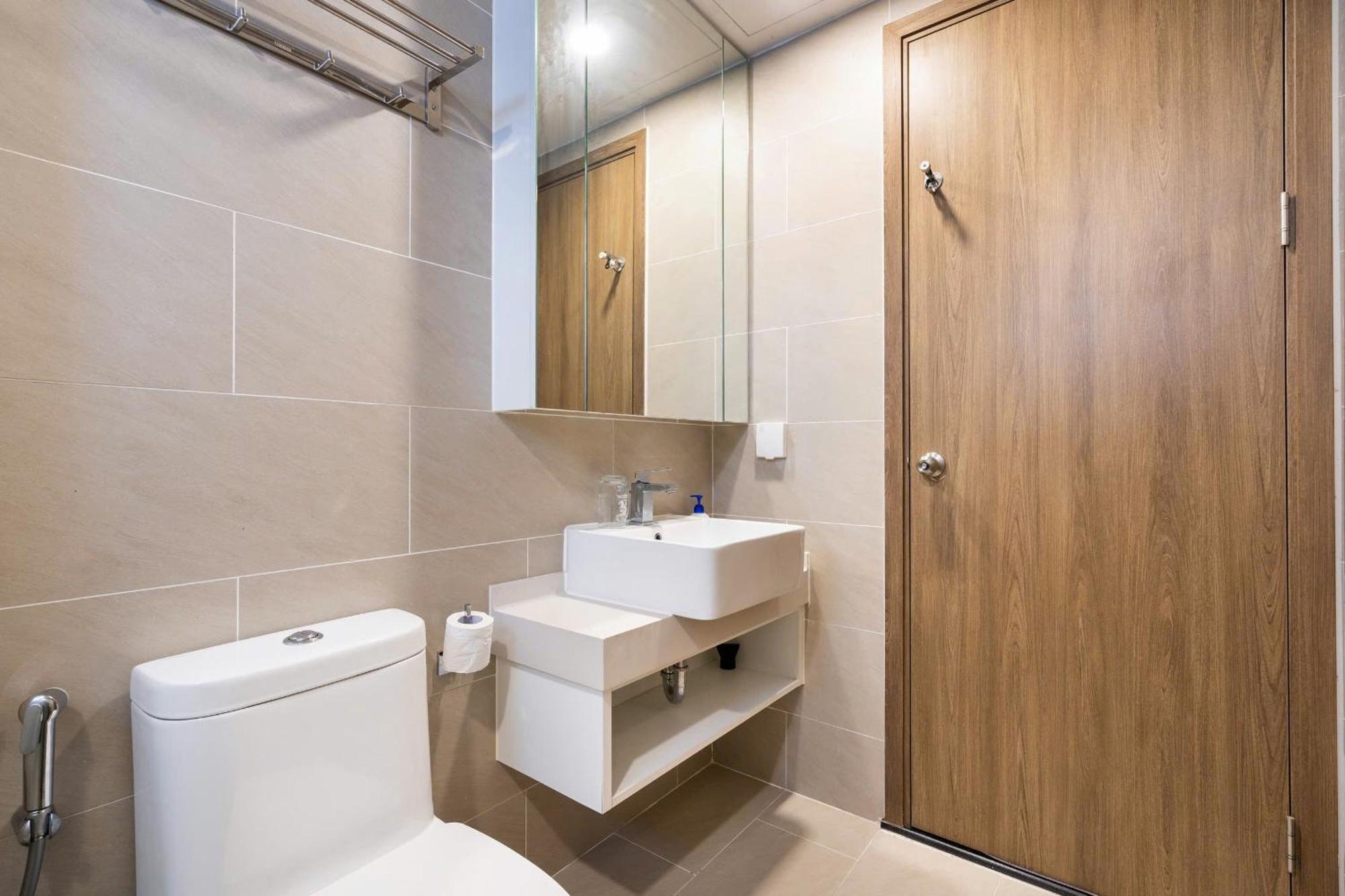 River Panorama 2 Bedroom, 1bathroom District 7 * Bandar Ho Chi Minh