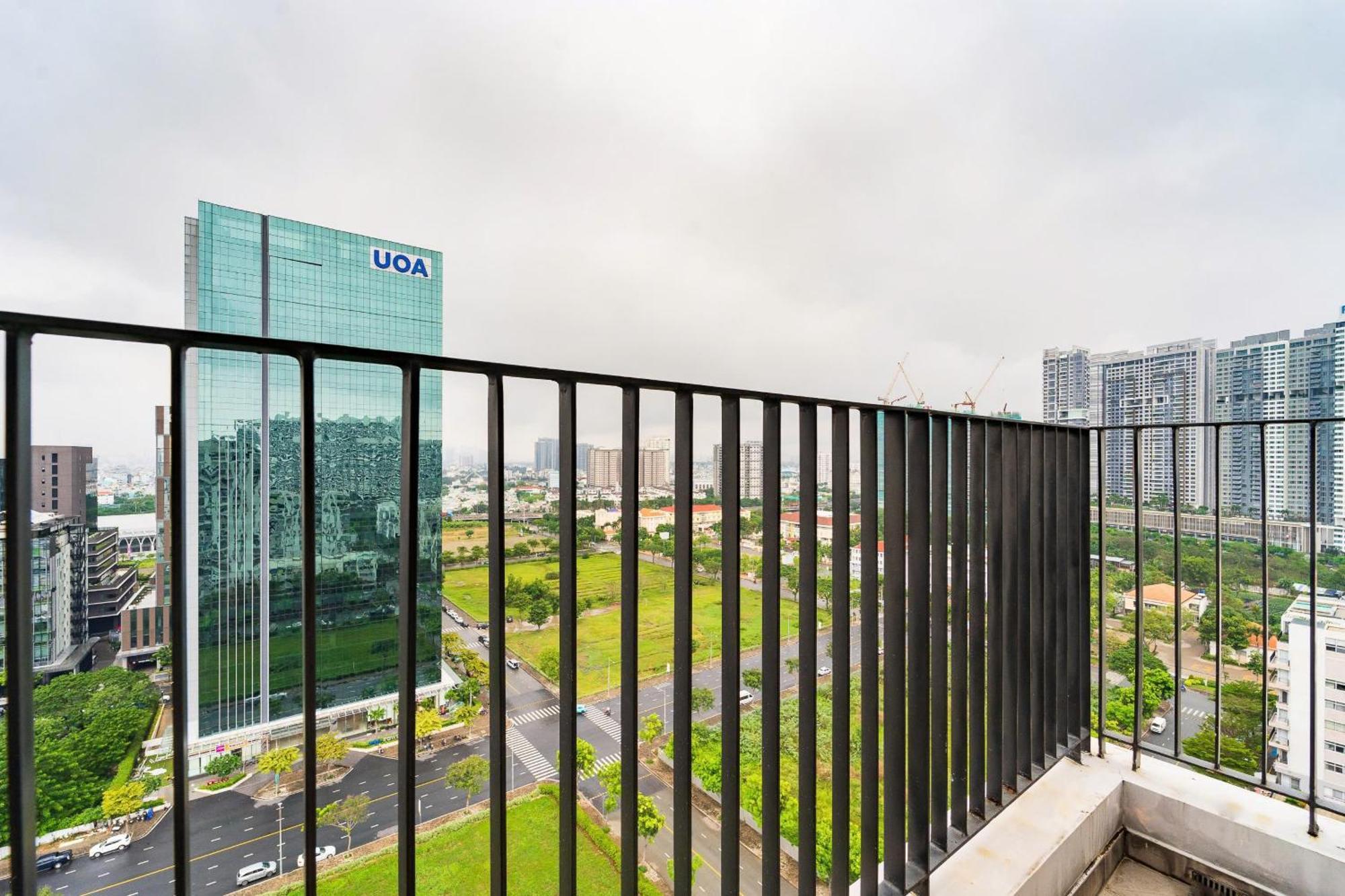 Apartment Phu My Hung View Penthouse 4bedroom *
