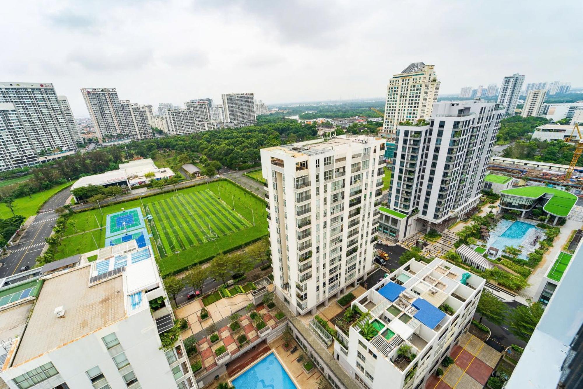 Phu My Hung View Penthouse 4bedroom Apartment