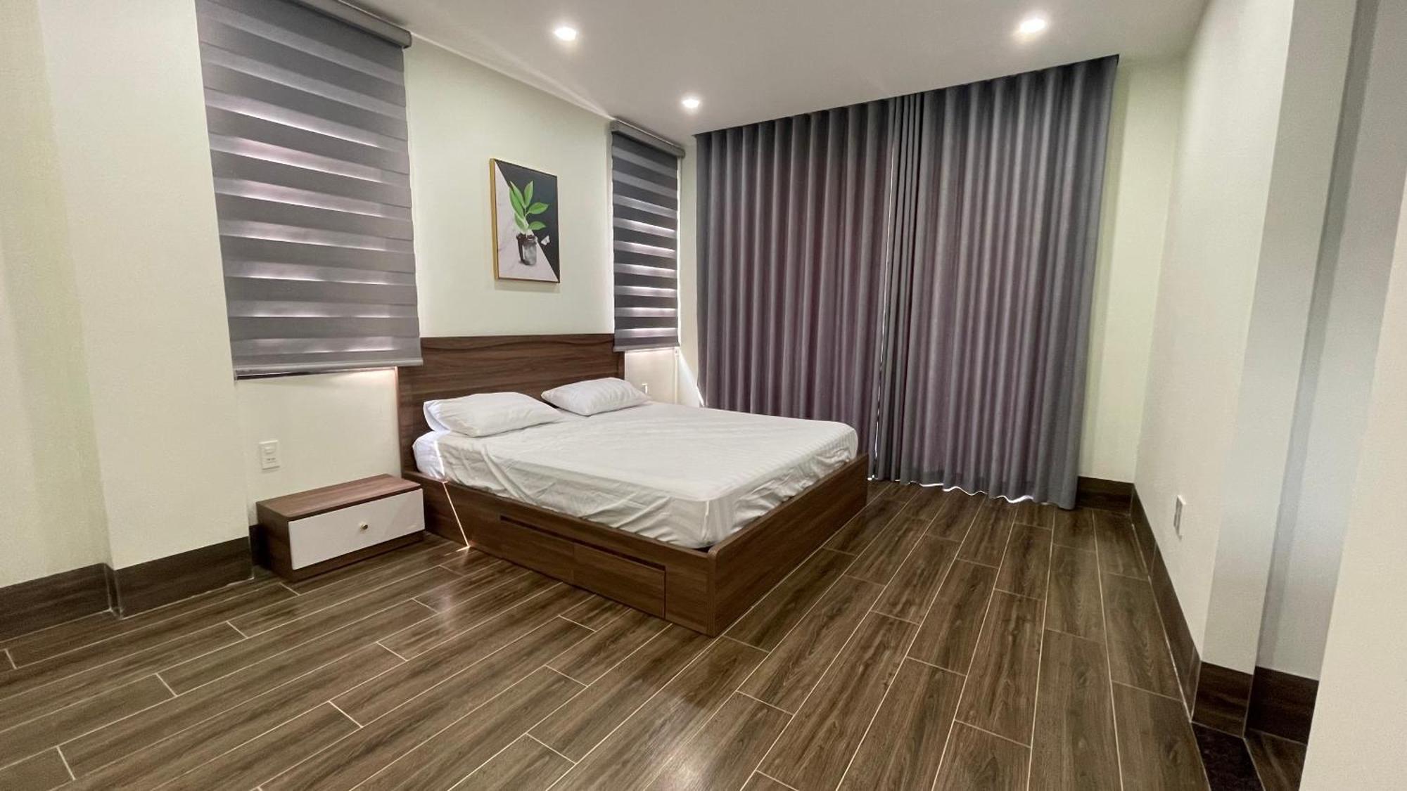 Fully Equipped 4-bedroom, 3-storey House Holiday home *
