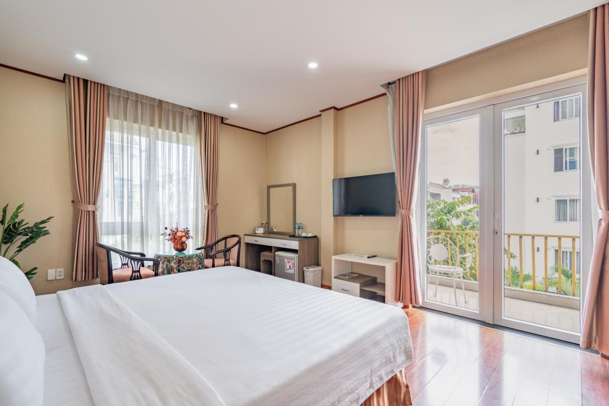 Hotel La Palma - Garden Saigon Phu My Hung