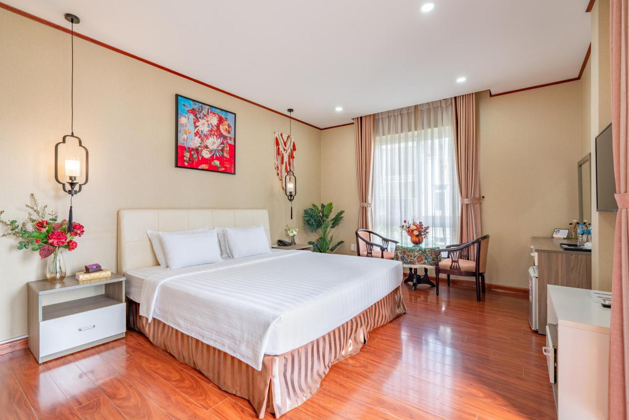 Hotel La Palma - Garden Saigon Phu My Hung 3*