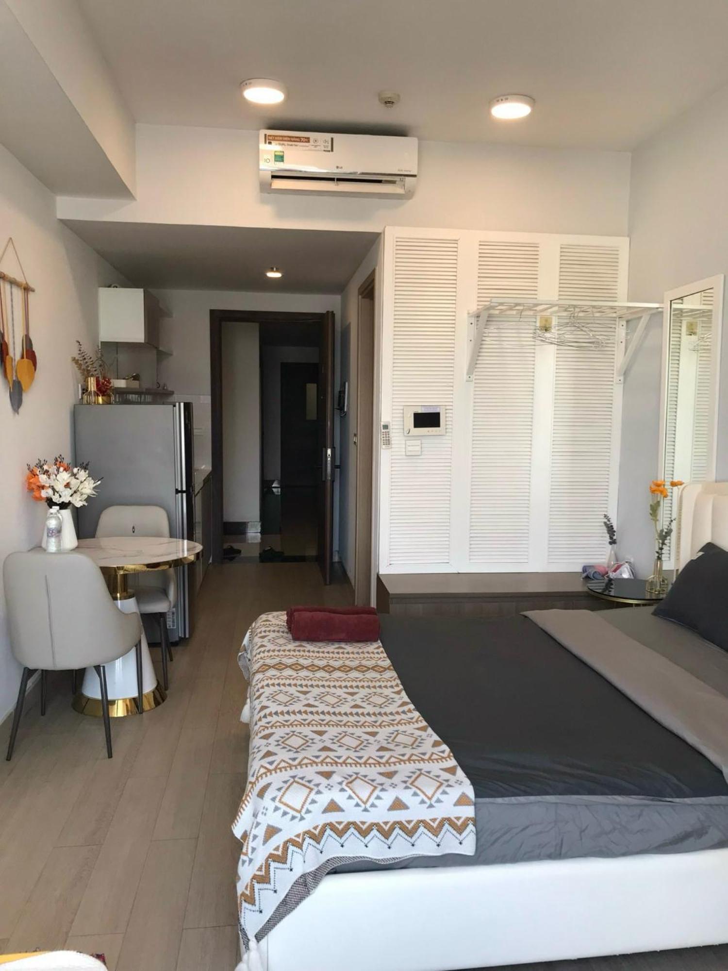 Apartment Saigon Cbd Apartment - Infinity Pool