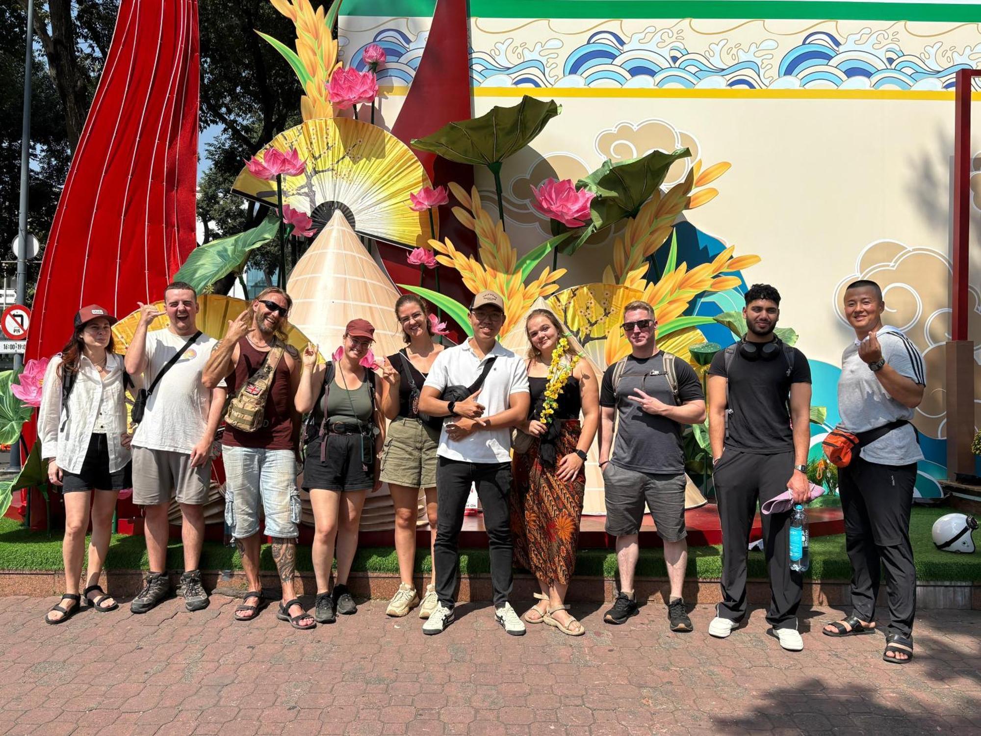 Saigon Authentic Hostel: Rooftop Retreat With Culinary Experiences Hostel *