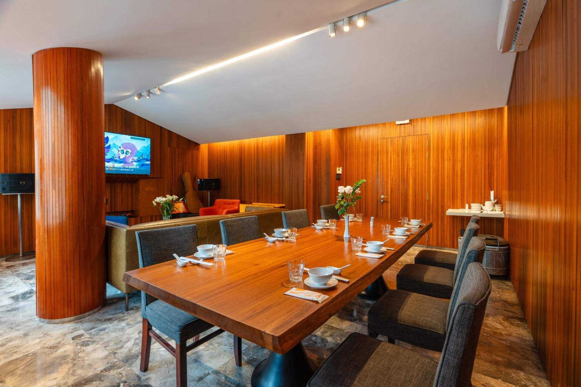 Liberty Saigon Greenview 3*