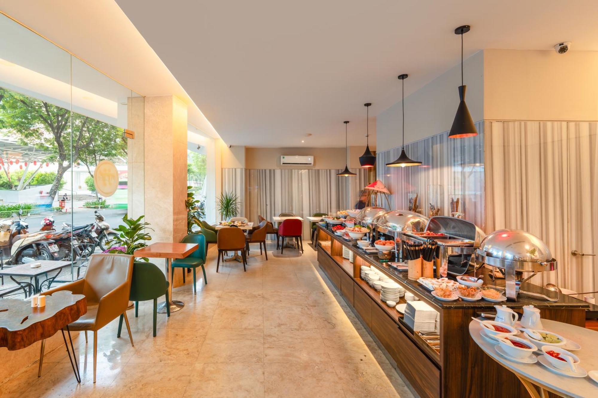 Liberty Saigon Greenview Khách sạn TP. Hồ Chí Minh