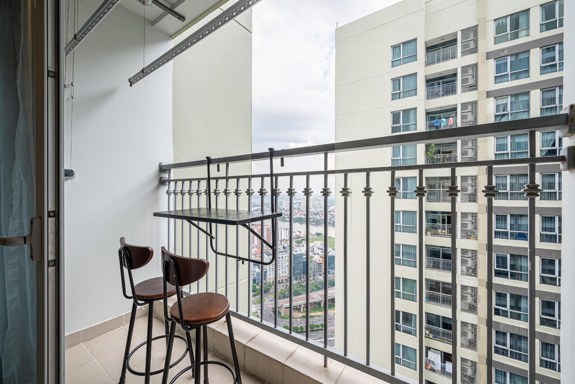 Landmark Sky Living Luxury-full Noi That * Ho Chi Minh City