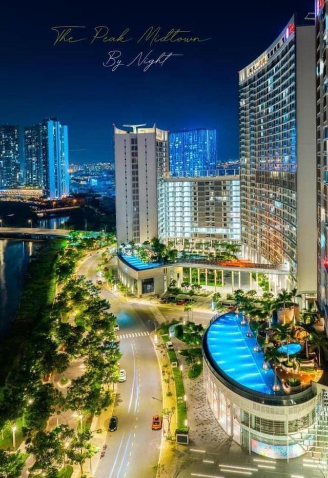 The Peak Midtown Twobedroom With Balcony Aparthotel Ho Chi Minh City