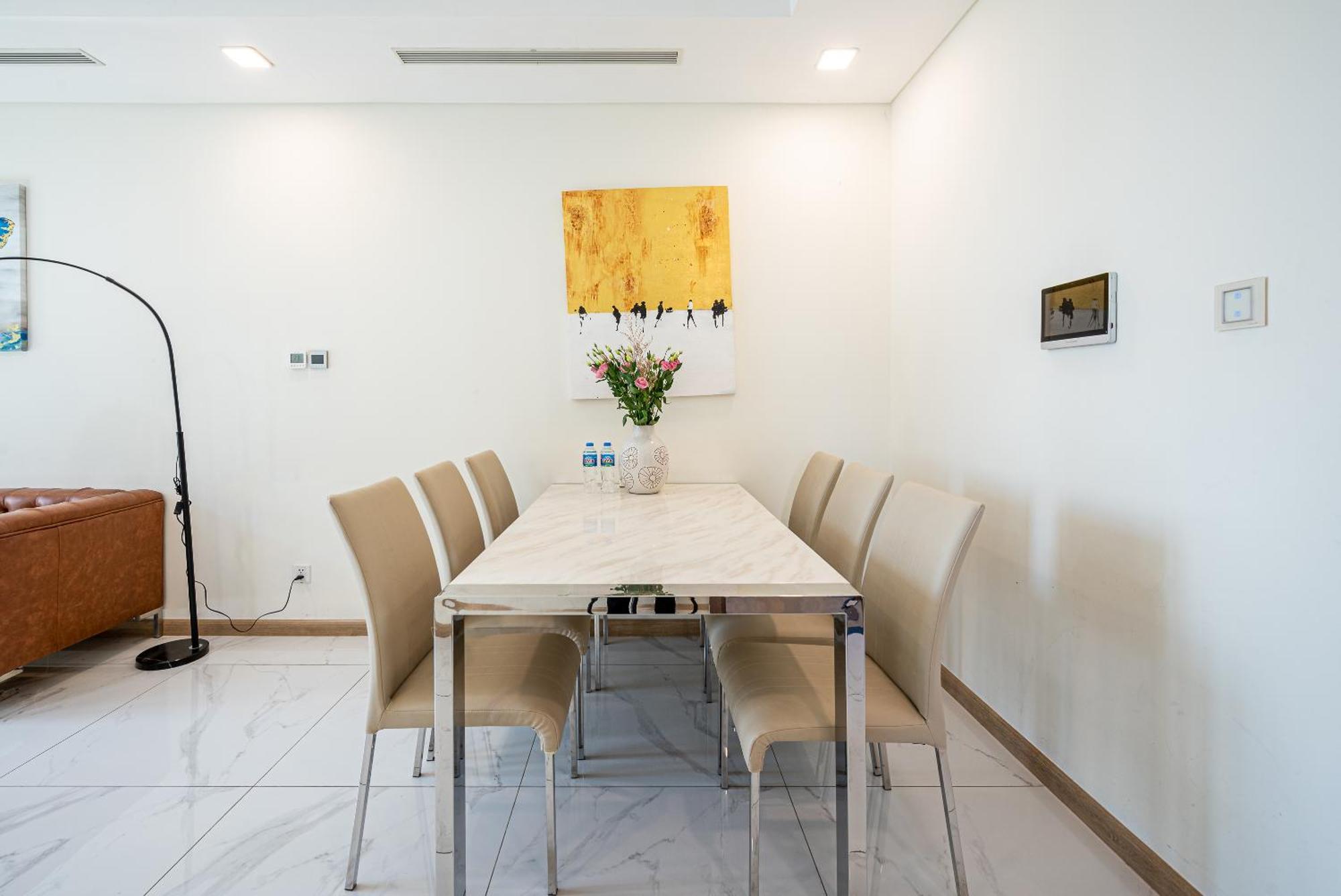At Landmark - Vinhomes Căn hộ *