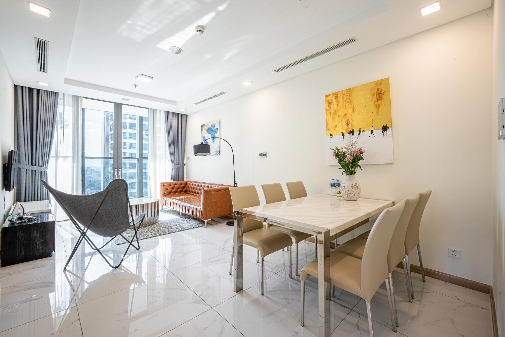 At Landmark - Vinhomes Căn hộ *