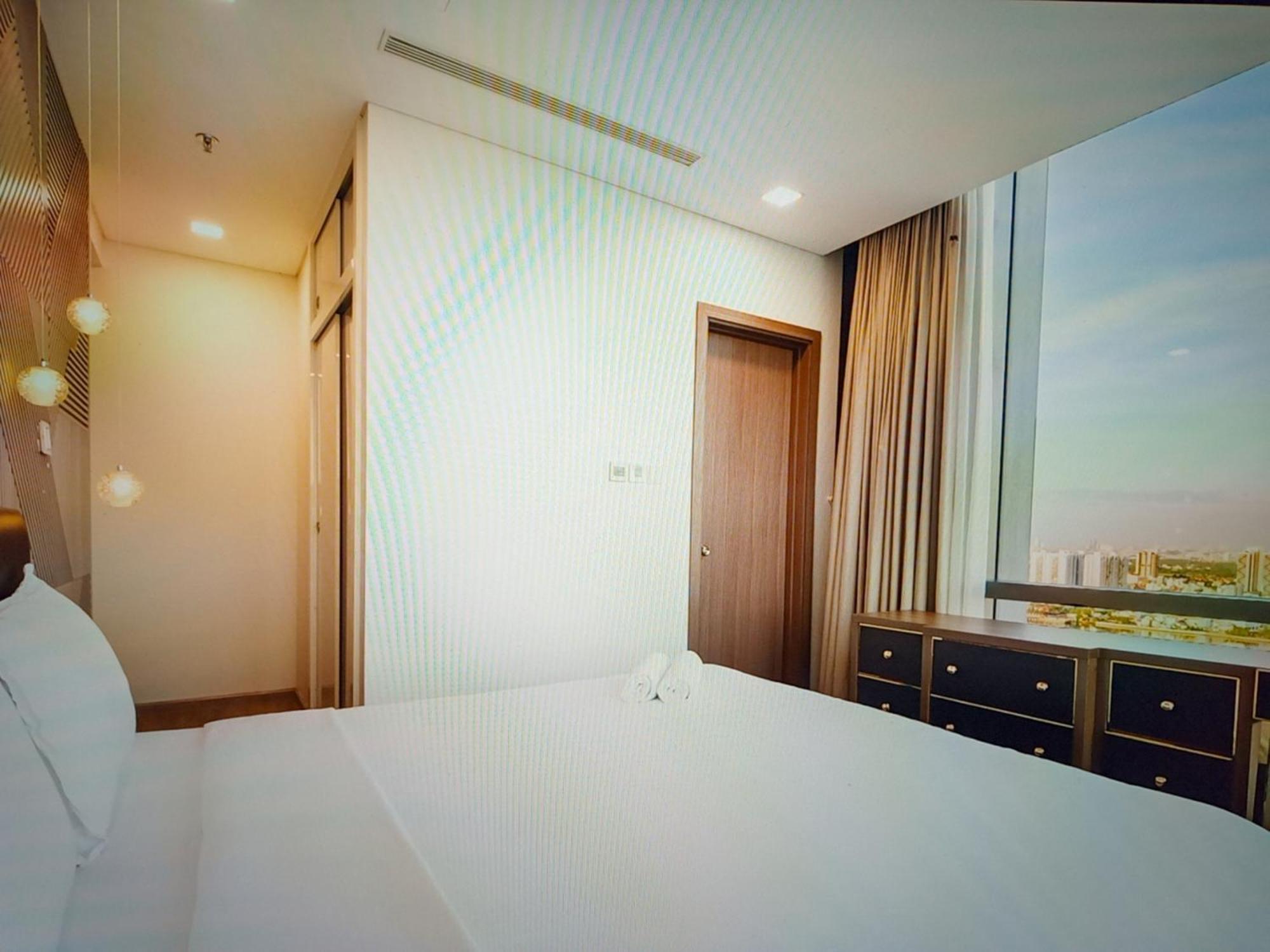 Premium Space Saigon Riverview - Vinhome