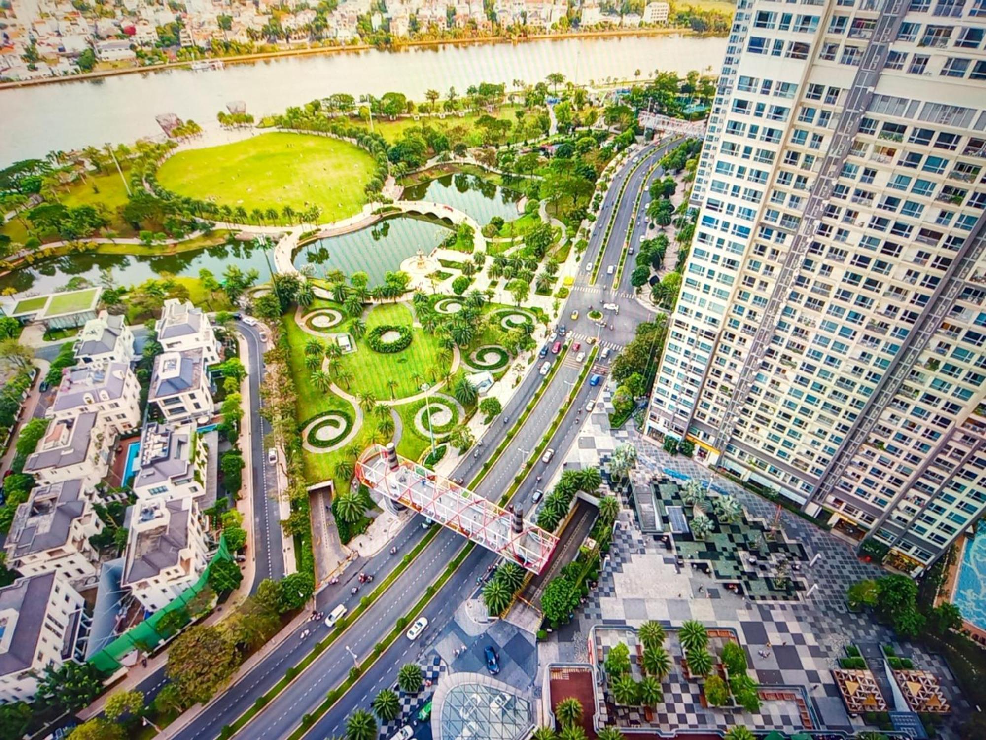Premium Space Saigon Riverview - Vinhome