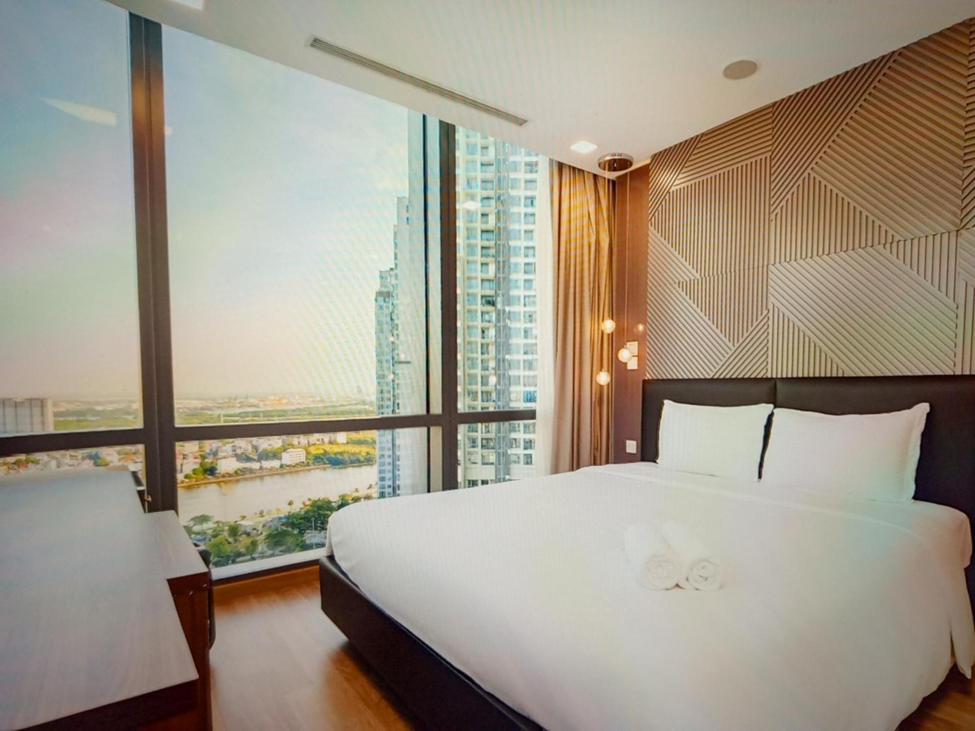 Premium Space Saigon Riverview - Vinhome Apartment Ho Chi Minh City