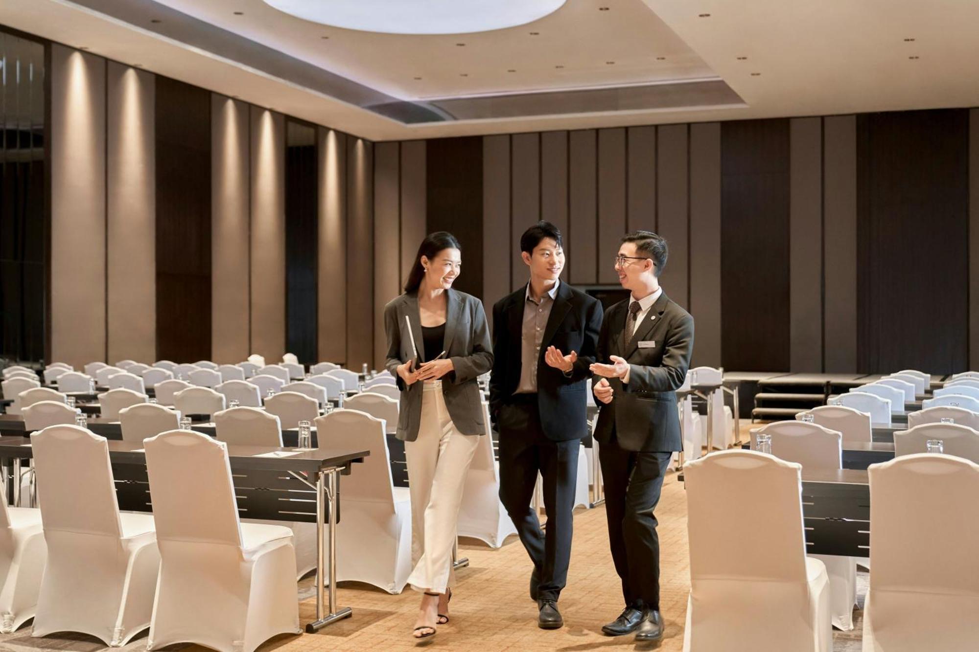 Hotel Sheraton Saigon Grand Opera 5*