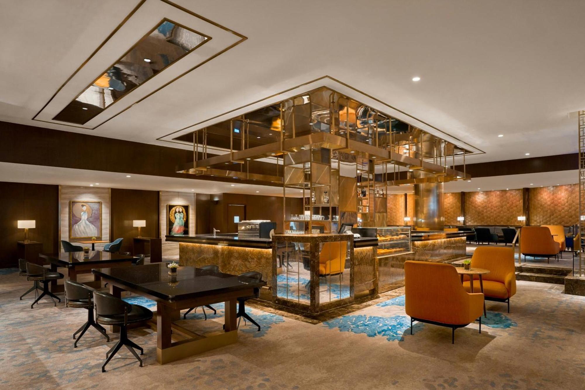 Sheraton Saigon Grand Opera Hotel 5*
