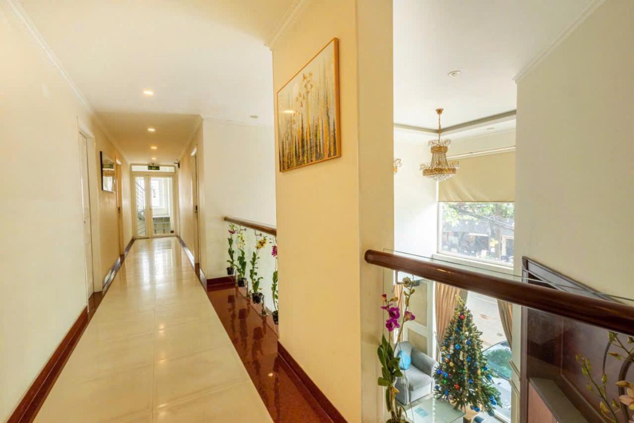 Blue Diamond Airport - San Bay Tan Son Nhat Hotel *