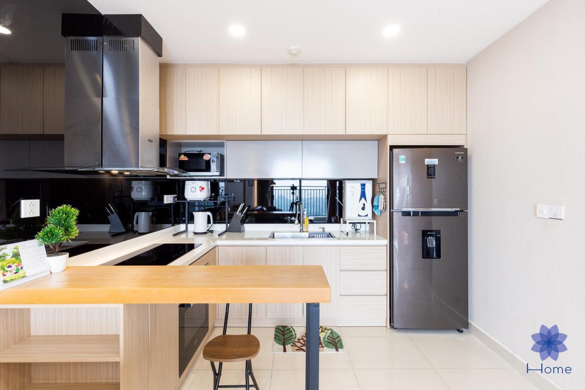 Home, Cosy&luxury - 5mins To Airport, Free Pool&gym, Airport Pick Up Service Ho Chi Minh City