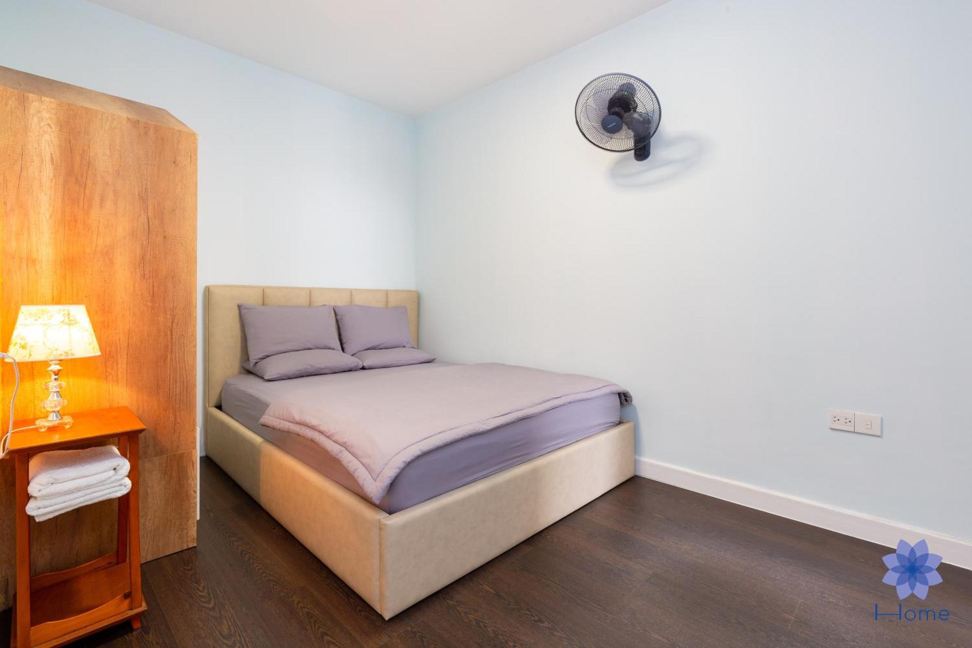 Home, Cosy&luxury - 5mins To Airport, Free Pool&gym, Airport Pick Up Service Apartment *