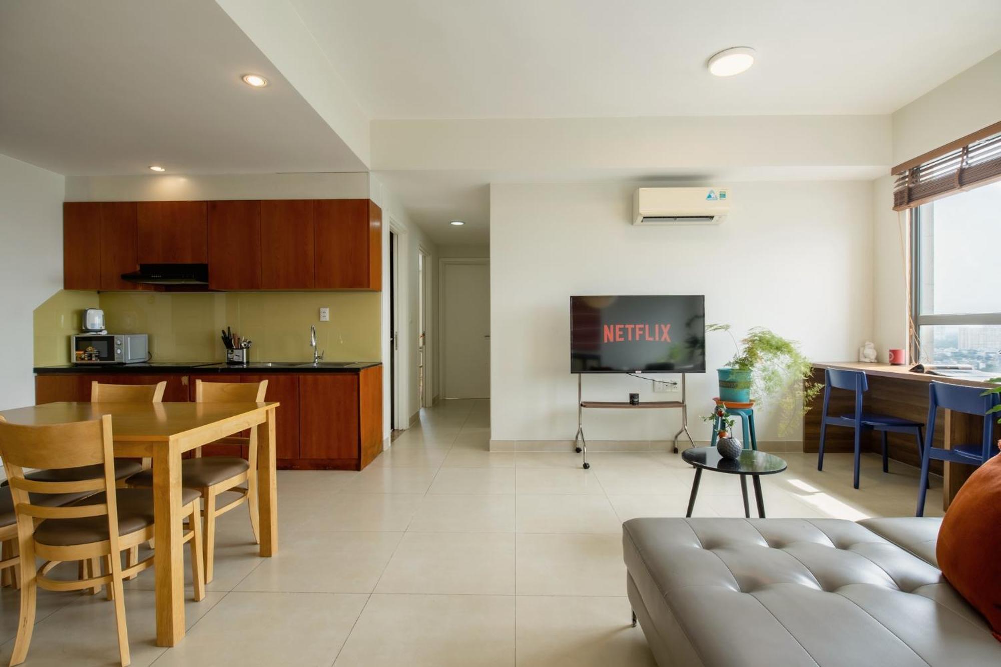 Apartment Masteri Thao Dien - *