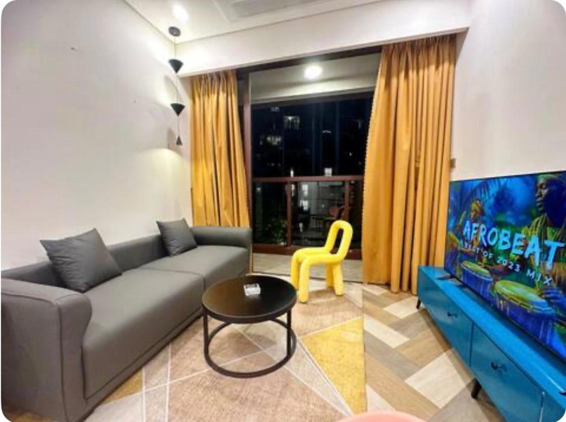 The Crest-central Saigon Riverside -free Pool-gym-sauna Room-yoga Apartment *