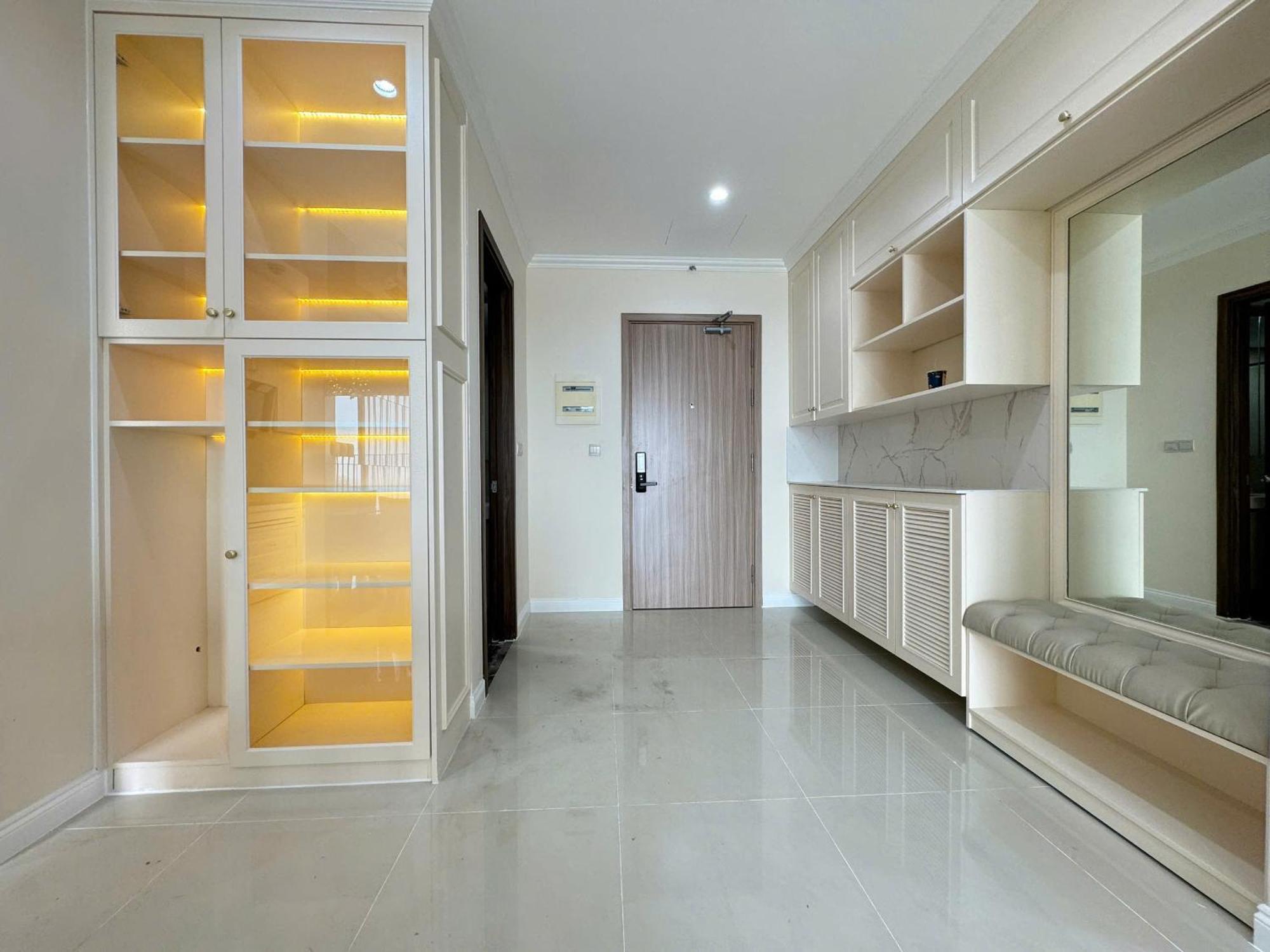 Luxury Pangsapuri *