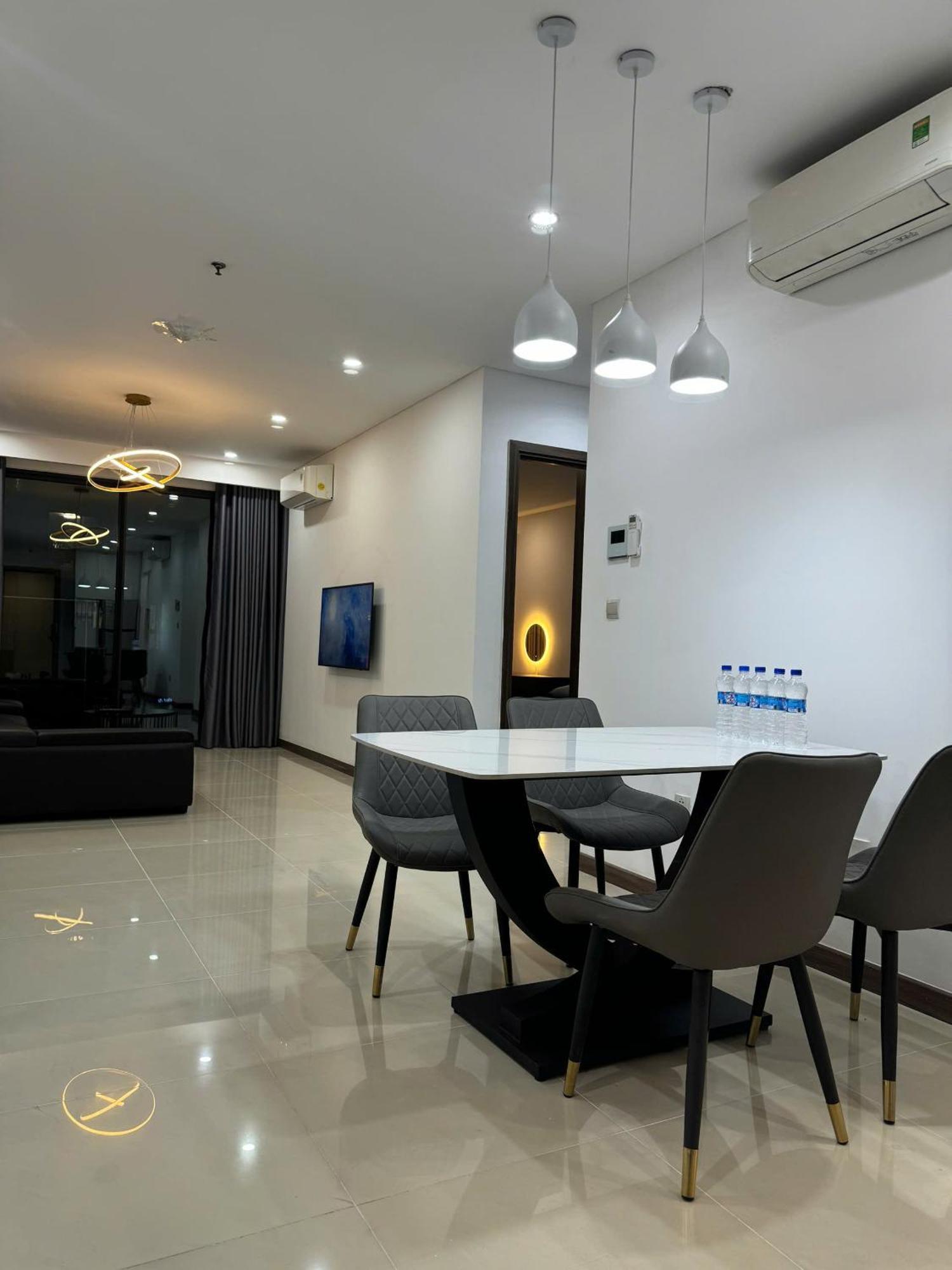 Luxury Pangsapuri Bandar Ho Chi Minh