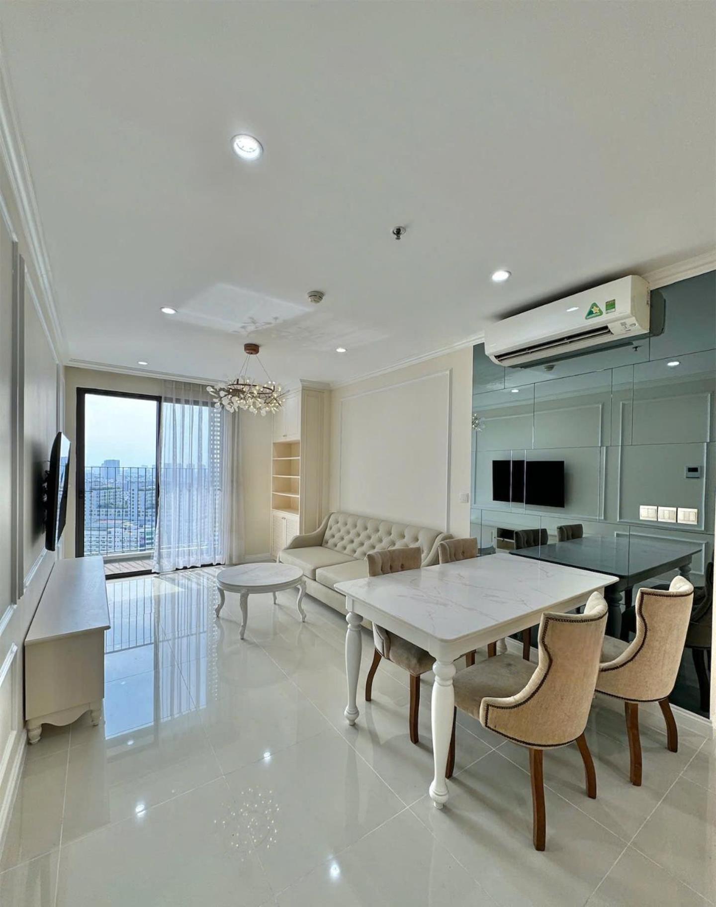 Luxury Bandar Ho Chi Minh