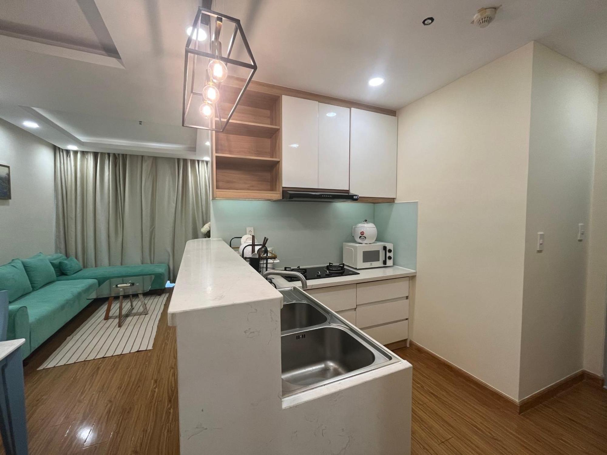 Lucy 2br Scenic Valley, D7, Pmh 101 * Ho Chi Minh City