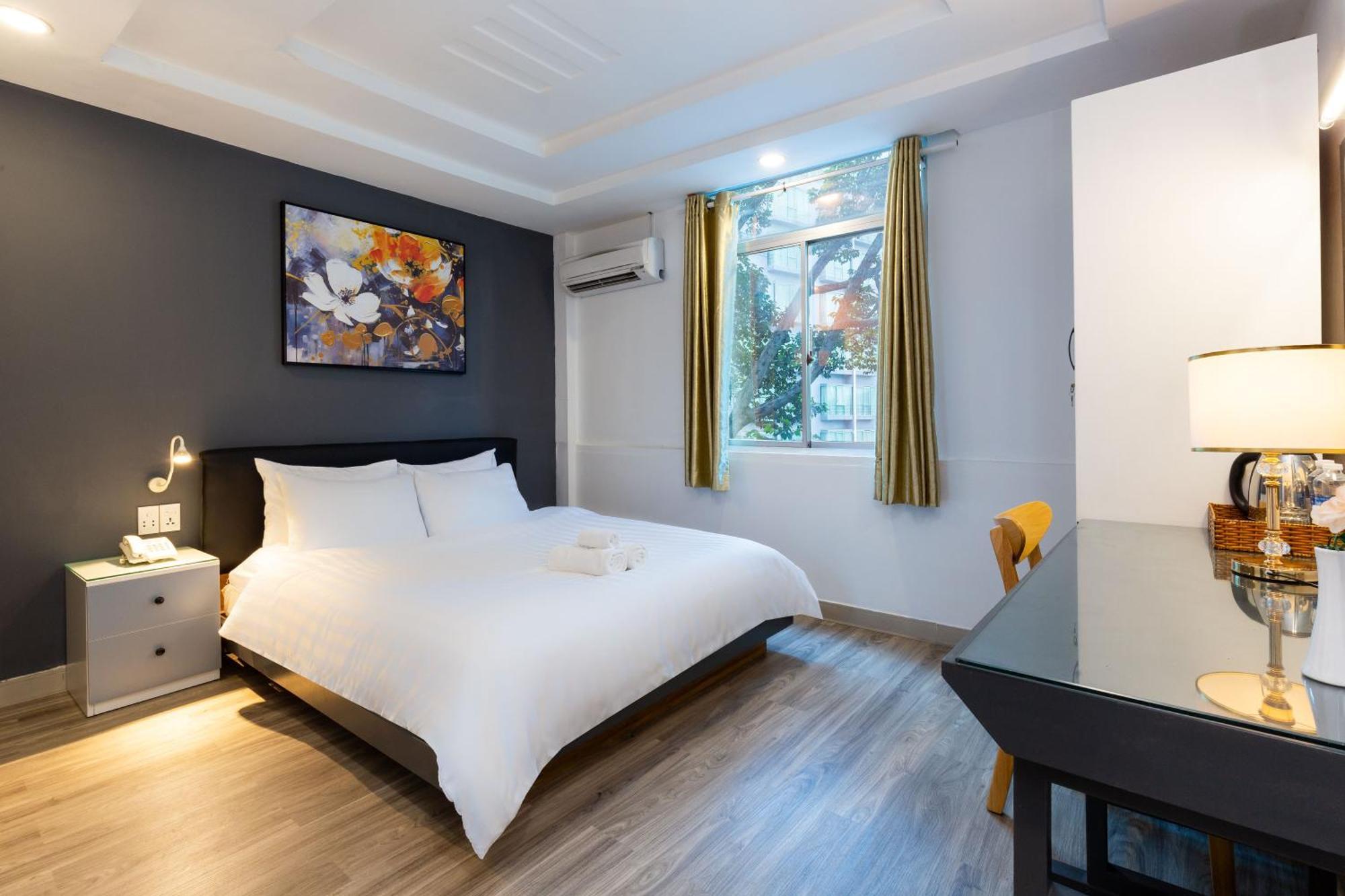 Hotel The Grand Apec & Ho Chi Minh City