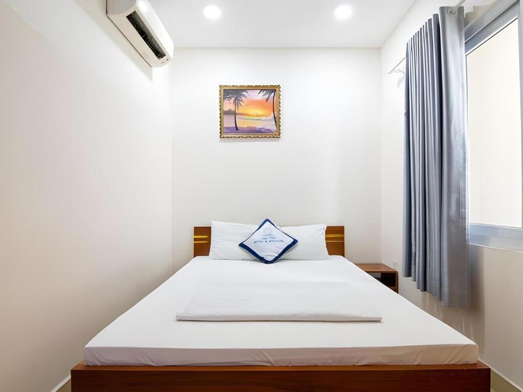 Thu Thai - Lunaria Maison Group Khách sạn 2*