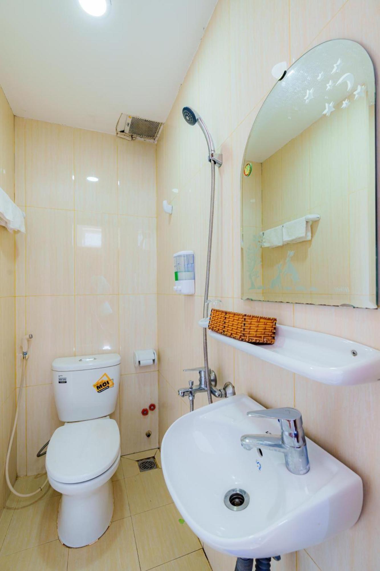 Khách sạn Thu Thai - Lunaria Maison Group TP. Hồ Chí Minh